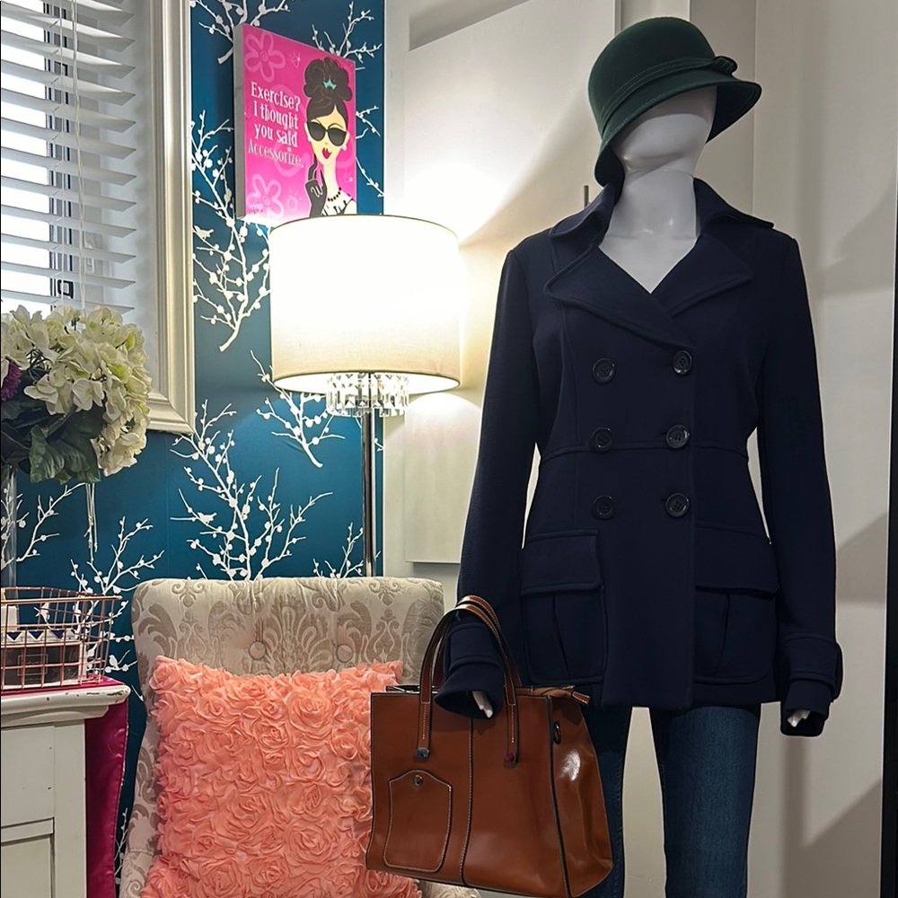 Chic Women's Double-Breasted Navy Pea Coat